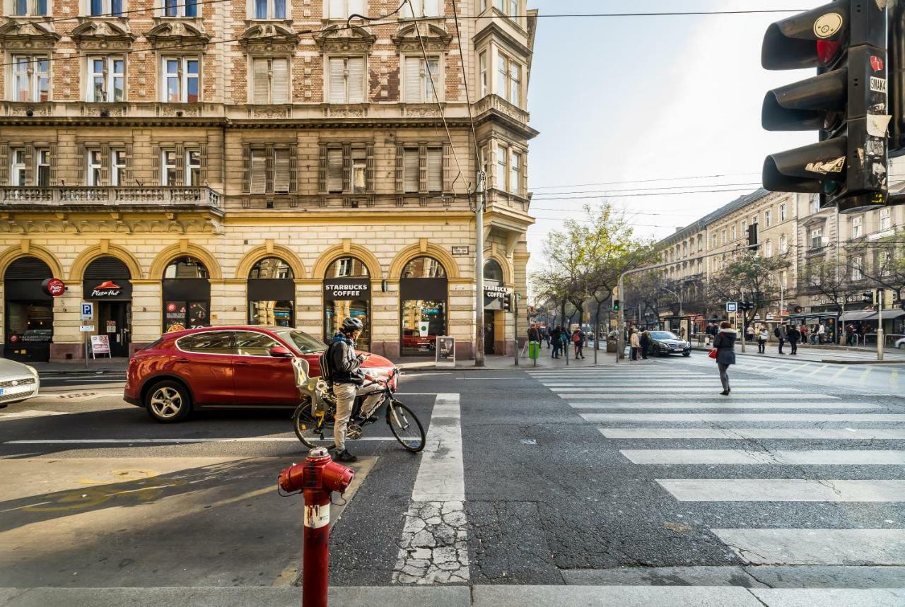 Hello Downtown Apartment - Movie Budapest Exterior photo